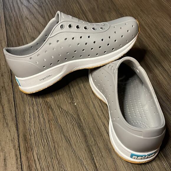 Native Sugarlite Robbie kids shoe size C13 in grey - Picture 6 of 6